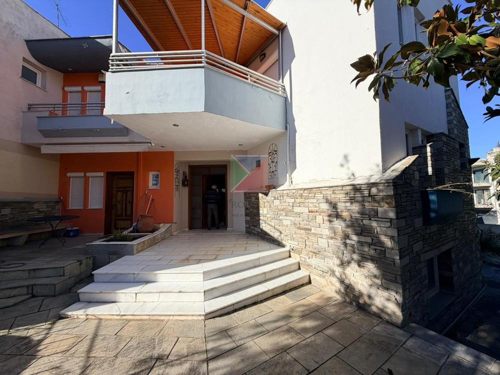 WhatsApp Image 2025-11-24 at 14.53.09